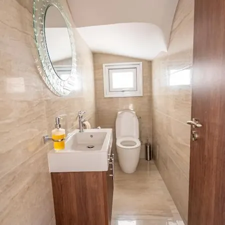 Hubstay - Blue Harmony In Protaras - 5 Min Walk To The * Paralimni