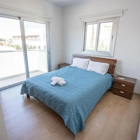 Hubstay - Blue Harmony In Protaras - 5 Min Walk To The *