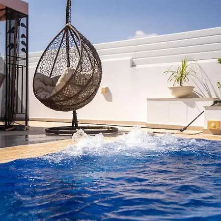 Hubstay - Blue Harmony In Protaras - 5 Min Walk To The Vilă Paralimni