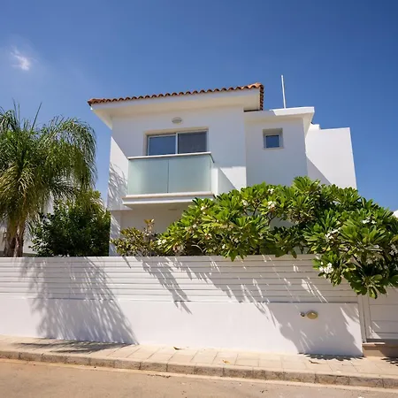 Hubstay - Blue Harmony In Protaras - 5 Min Walk To The * Paralímni