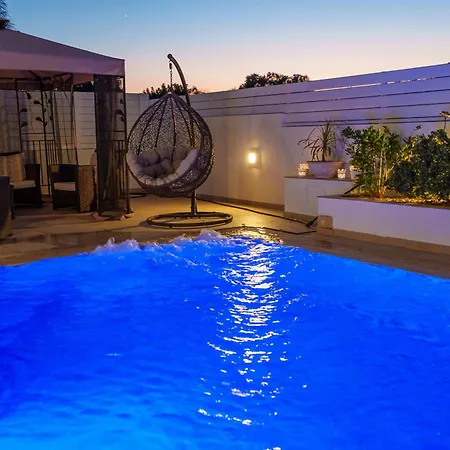 Hubstay - Blue Harmony In Protaras - 5 Min Walk To The Villa *