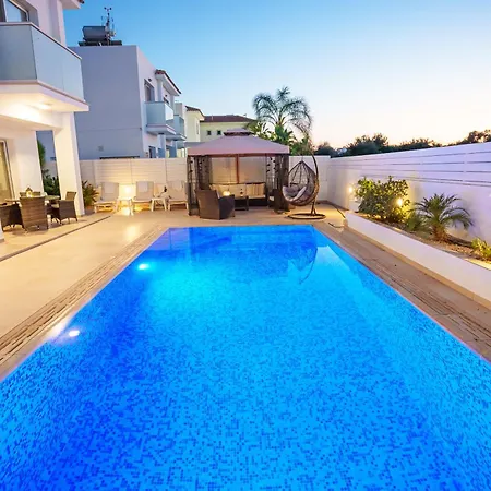 Hubstay - Blue Harmony In Protaras - 5 Min Walk To The *