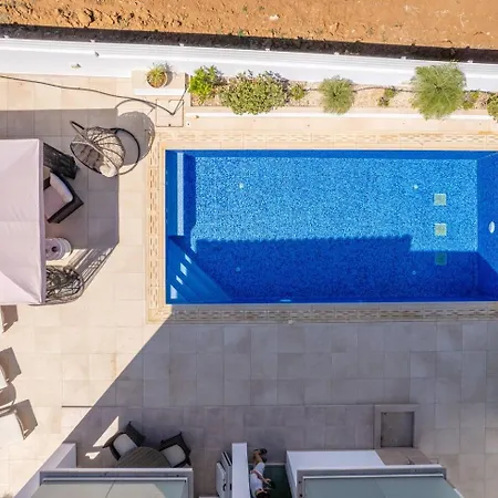 Villa Hubstay - Blue Harmony In Protaras - 5 Min Walk To The *