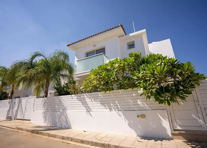 Hubstay - Blue Harmony In Protaras - 5 Min Walk To The Villa Paralimni